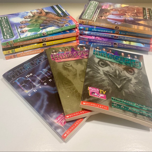 Set of 12 Animorphs Books Young Adult Fantasy YA Novels Bundle Bulk Series - Picture 2 of 9